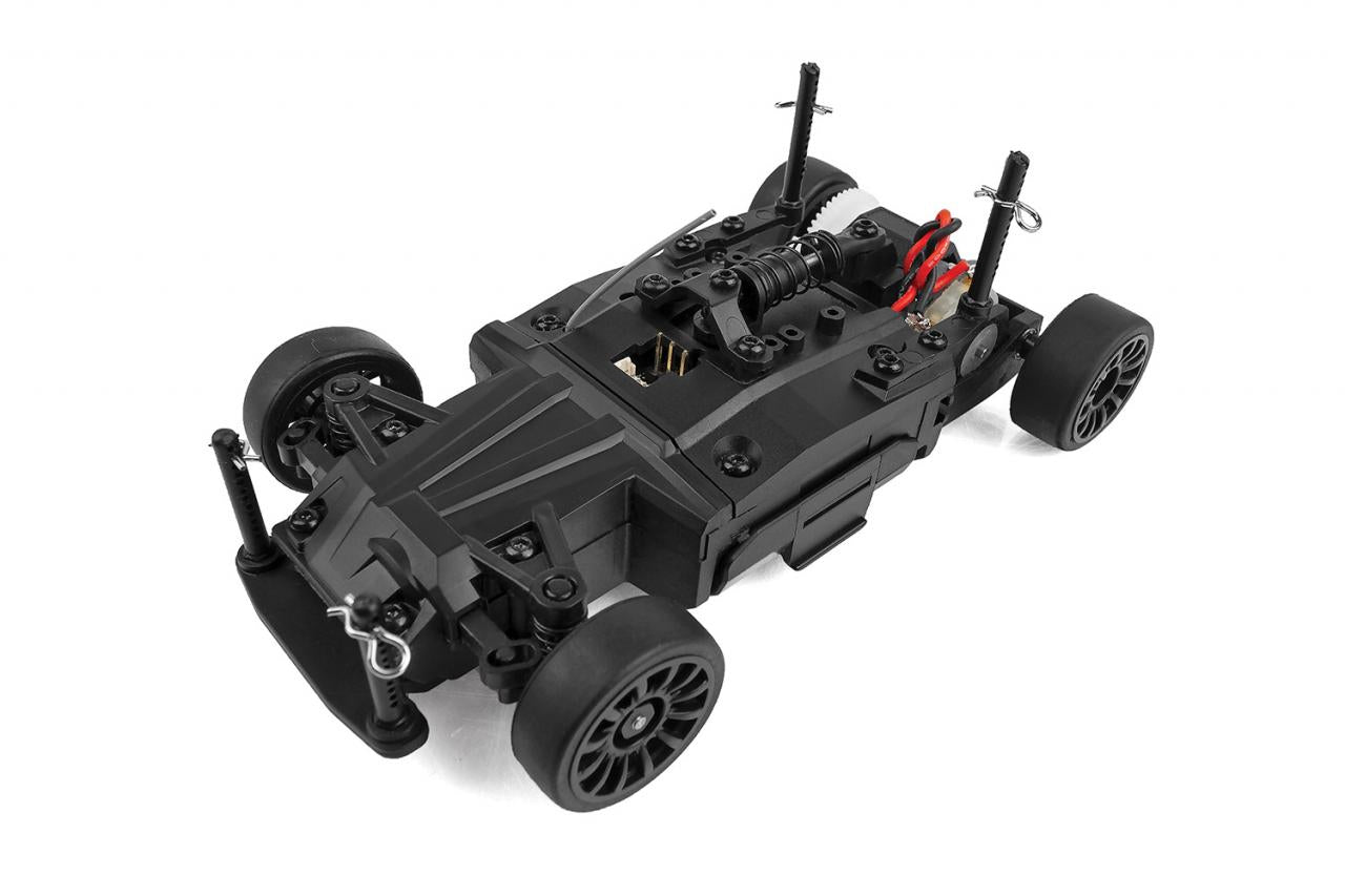 Team Associated: SR27 Nissan Z RTR