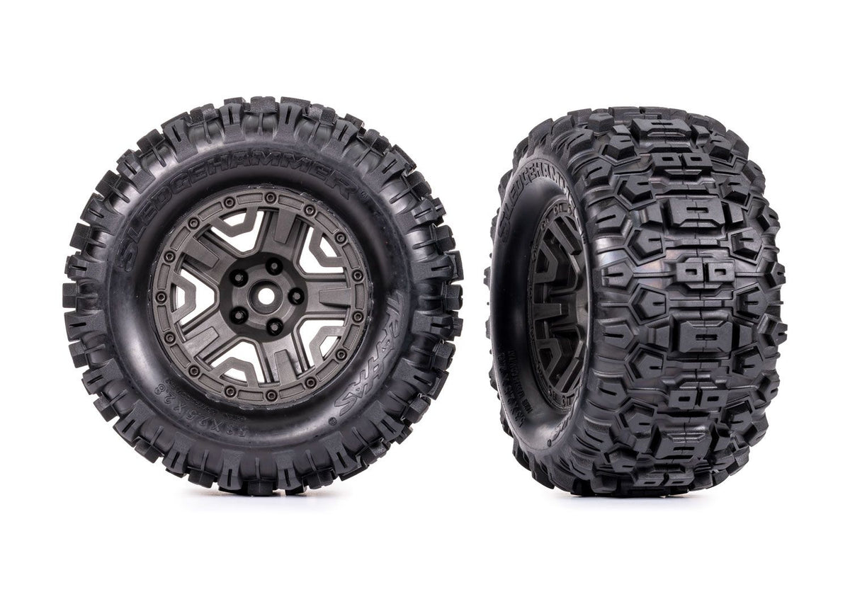 Traxxas: 2.8" Gray Wheels & Sledgehammer Tires