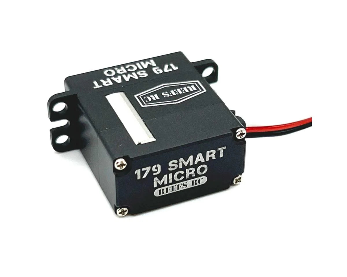 Reefs RC 179 Smart Micro Servo Winch mounted on a remote control boat with visible wiring and control mechanism.