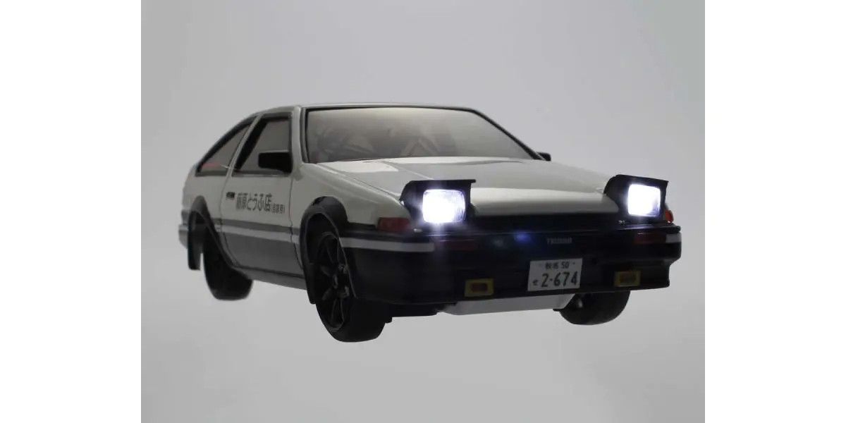 Kyosho: First Mini-Z Initial D Toyota Sprinter Trueno AE86