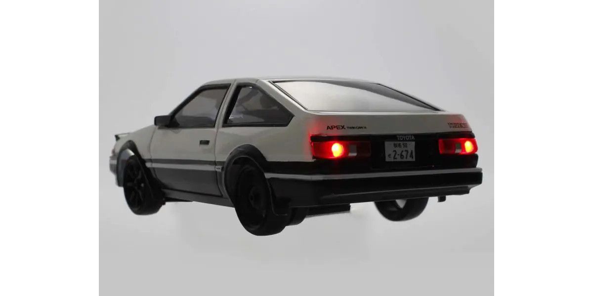 Kyosho: First Mini-Z Initial D Toyota Sprinter Trueno AE86