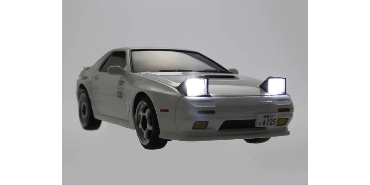Kyosho: First Mini-Z Initial D Mazda RX-7 FC3S Ryosuke Takahashi