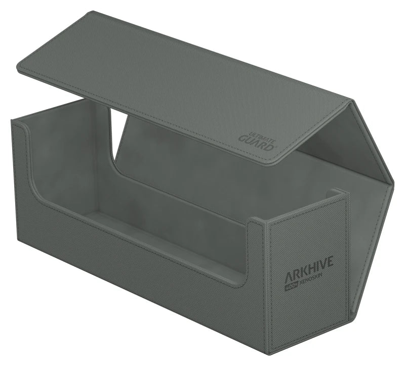 Ultimate Guard Arkhive 400+ monocolor card storage box for trading cards, shown with closed lid and sturdy design.